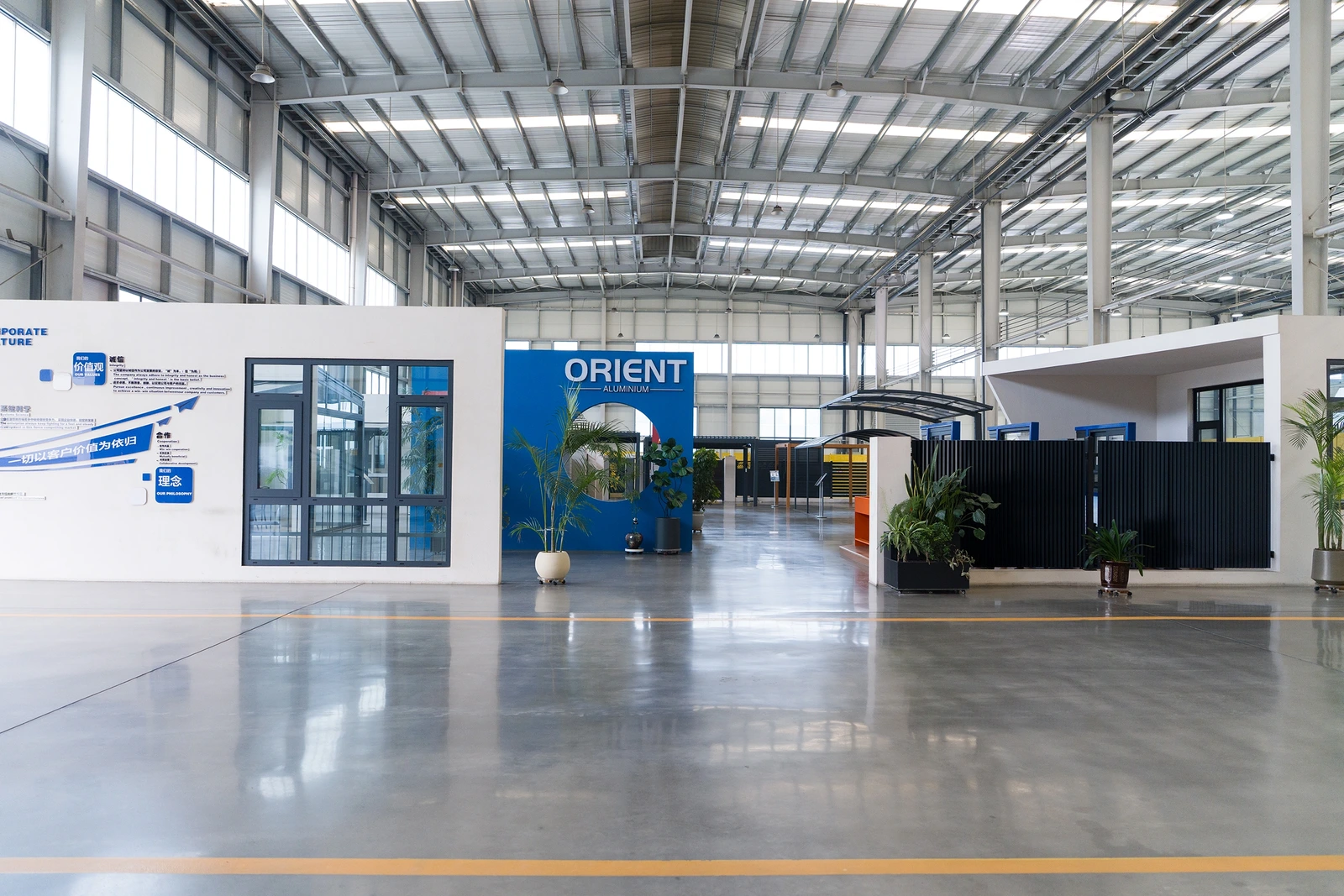 Orient Aluminium showroom displaying fencing, gates and covered outdoor systems